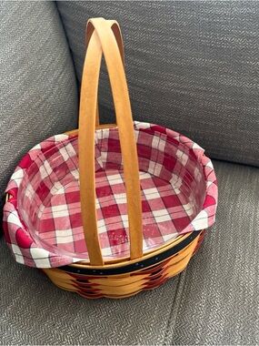 Longaberger 2002 All-American Casserole Basket AMERICAN SUMMER PICNIC W/ LINER